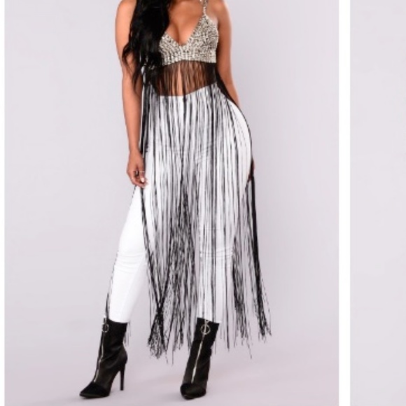 Fashion Nova Tops - FASHION NOVA Shakira Sequin Top - Black NEW Fashion Nova Tops - FASHION NOVA Shakira Sequin Top - Black NEW